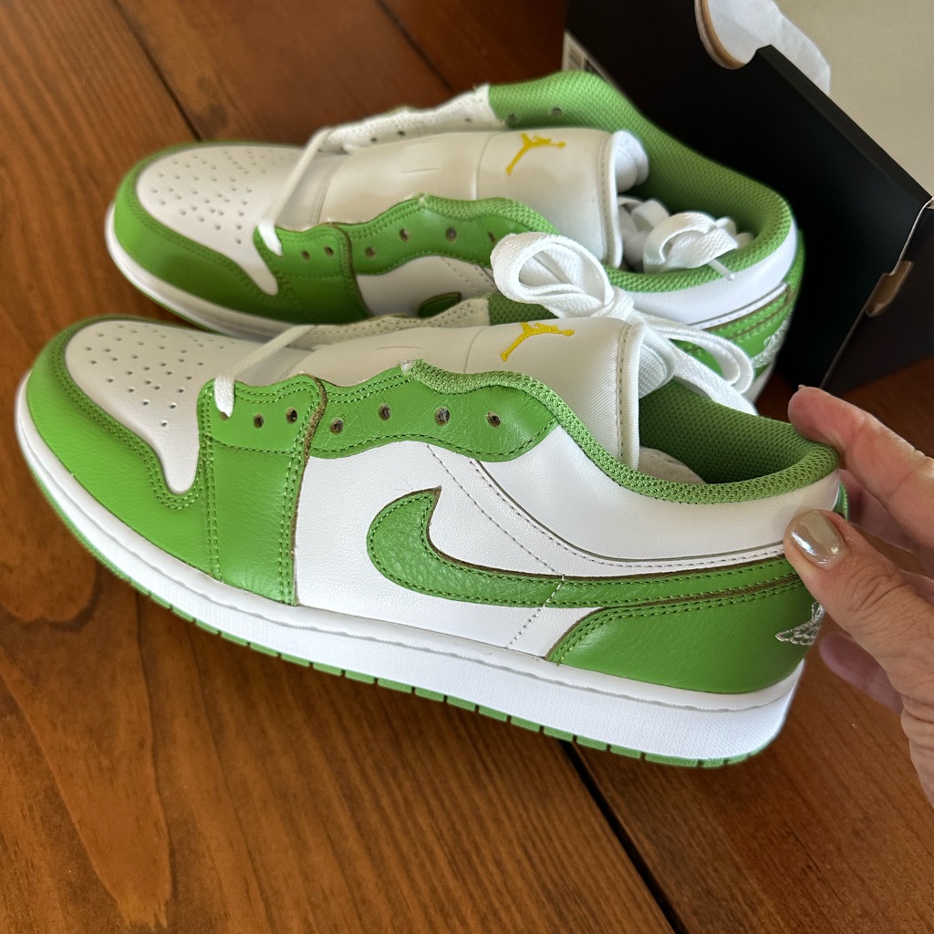 Air Jordan 1 Low
